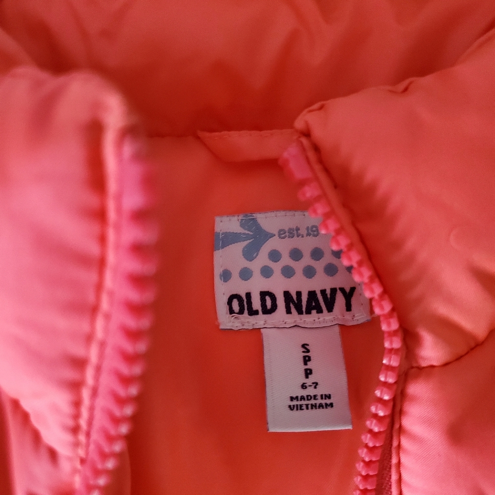 Toddlers Old Navy  vest